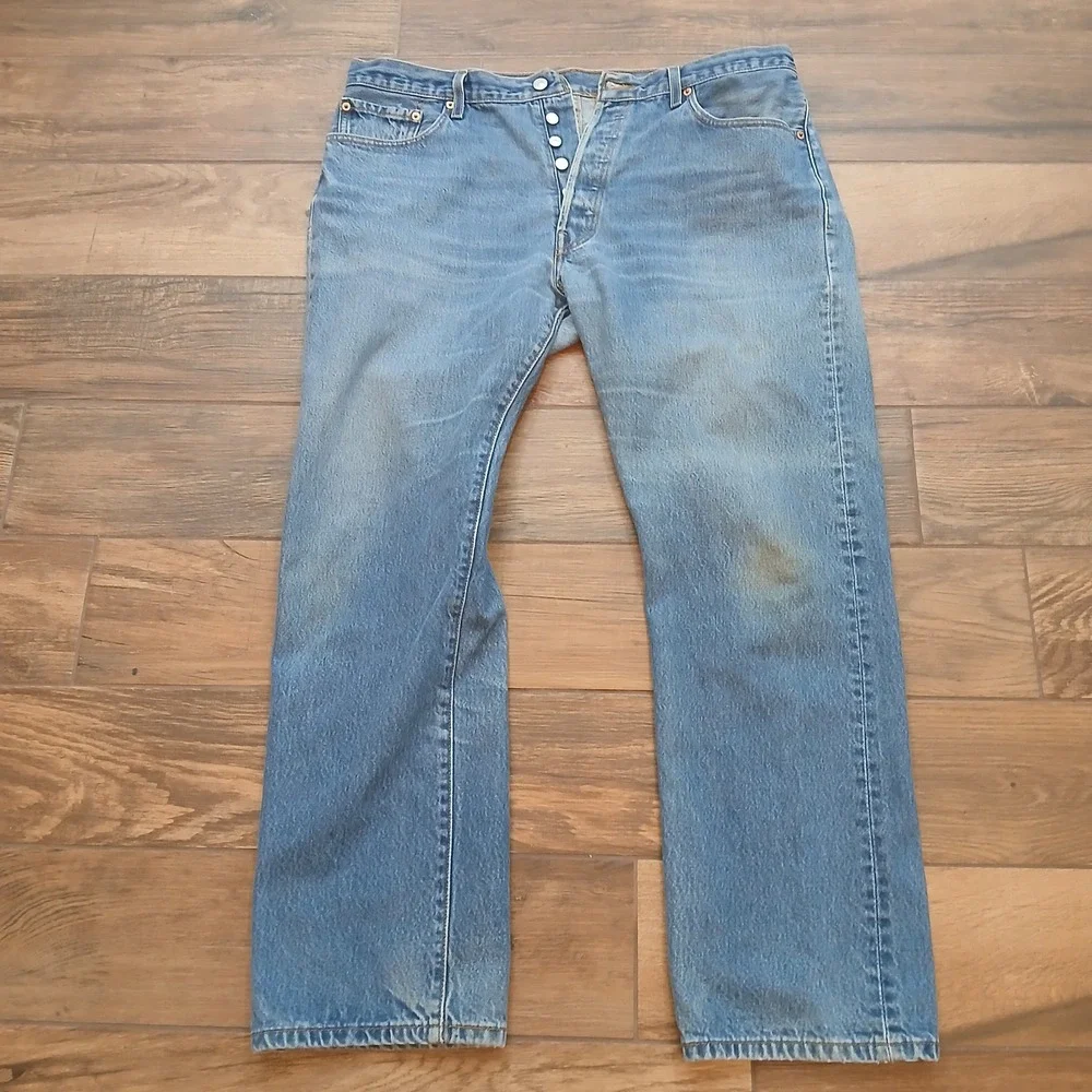 Levis see images