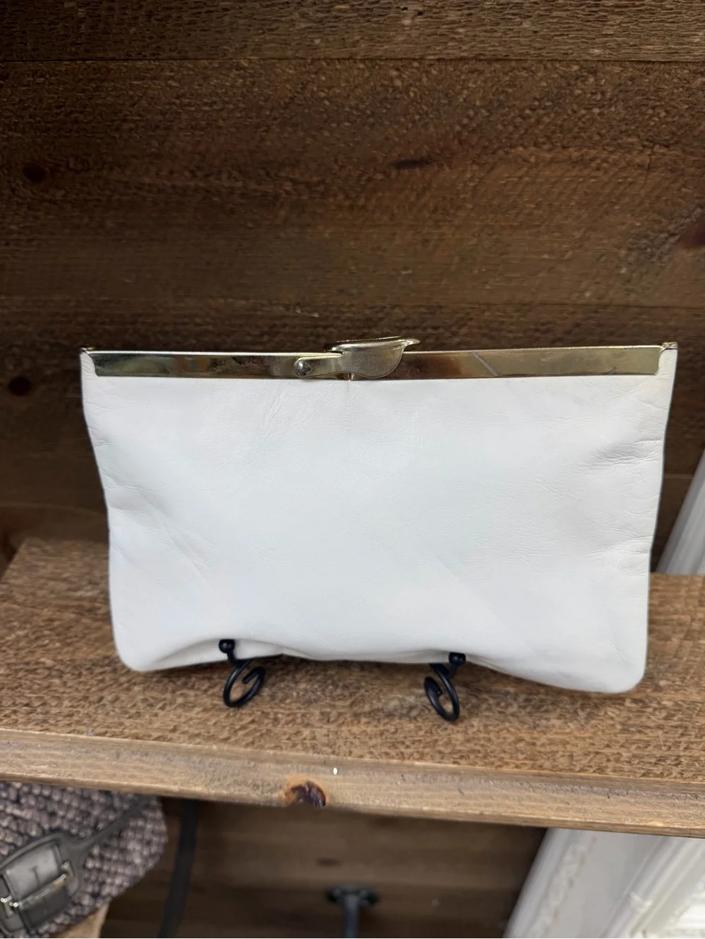 Etra clutch frame neutral