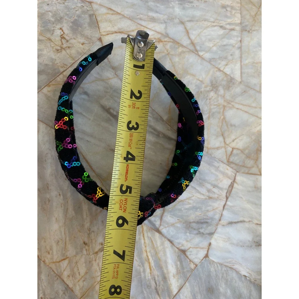 Boutique velvet knotted