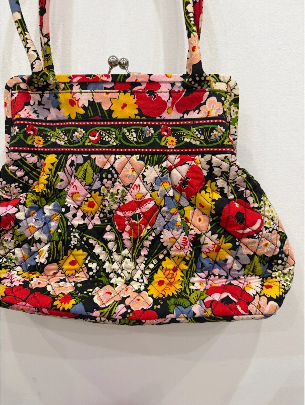 Vera Bradley essentials good style