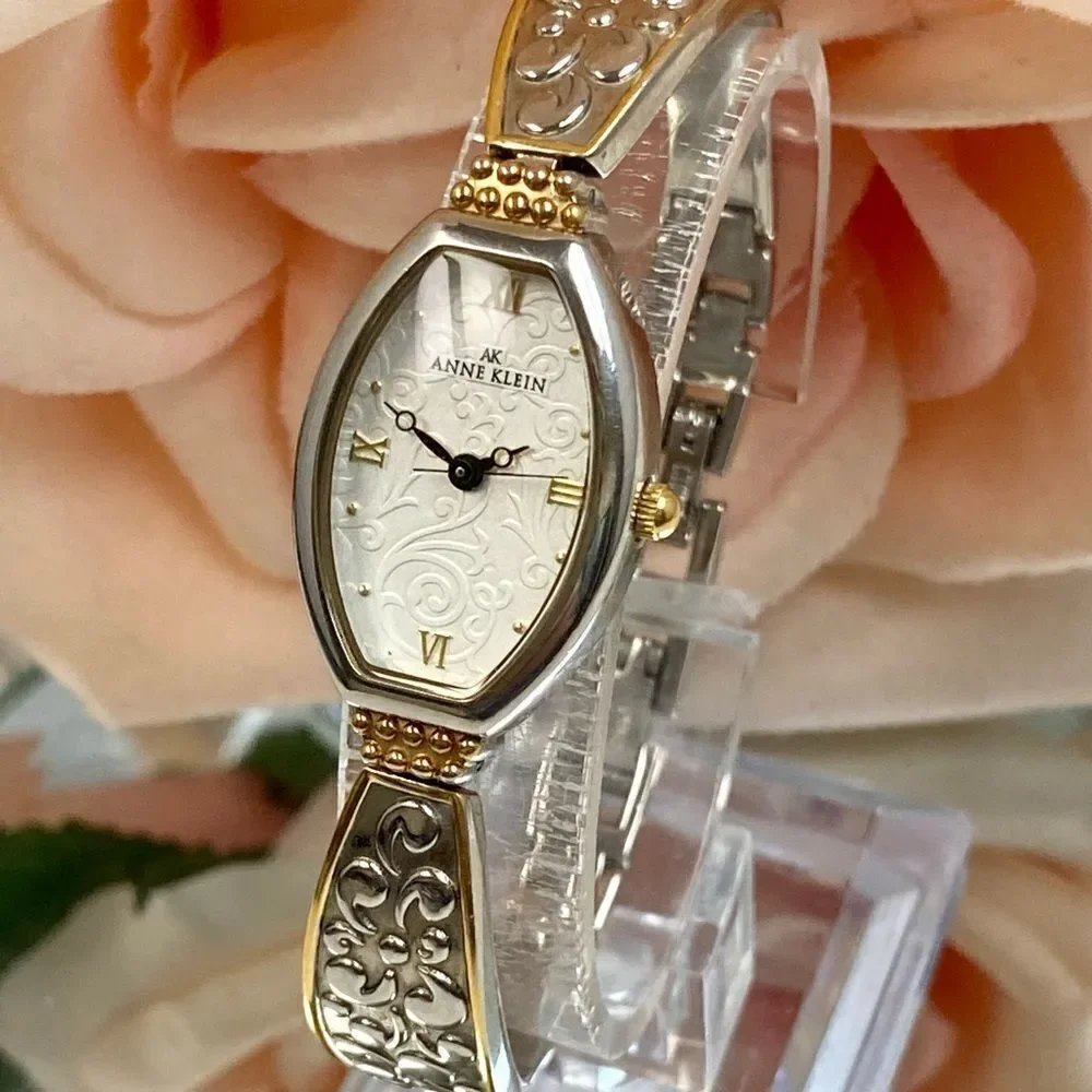 Anne Klein anne klein