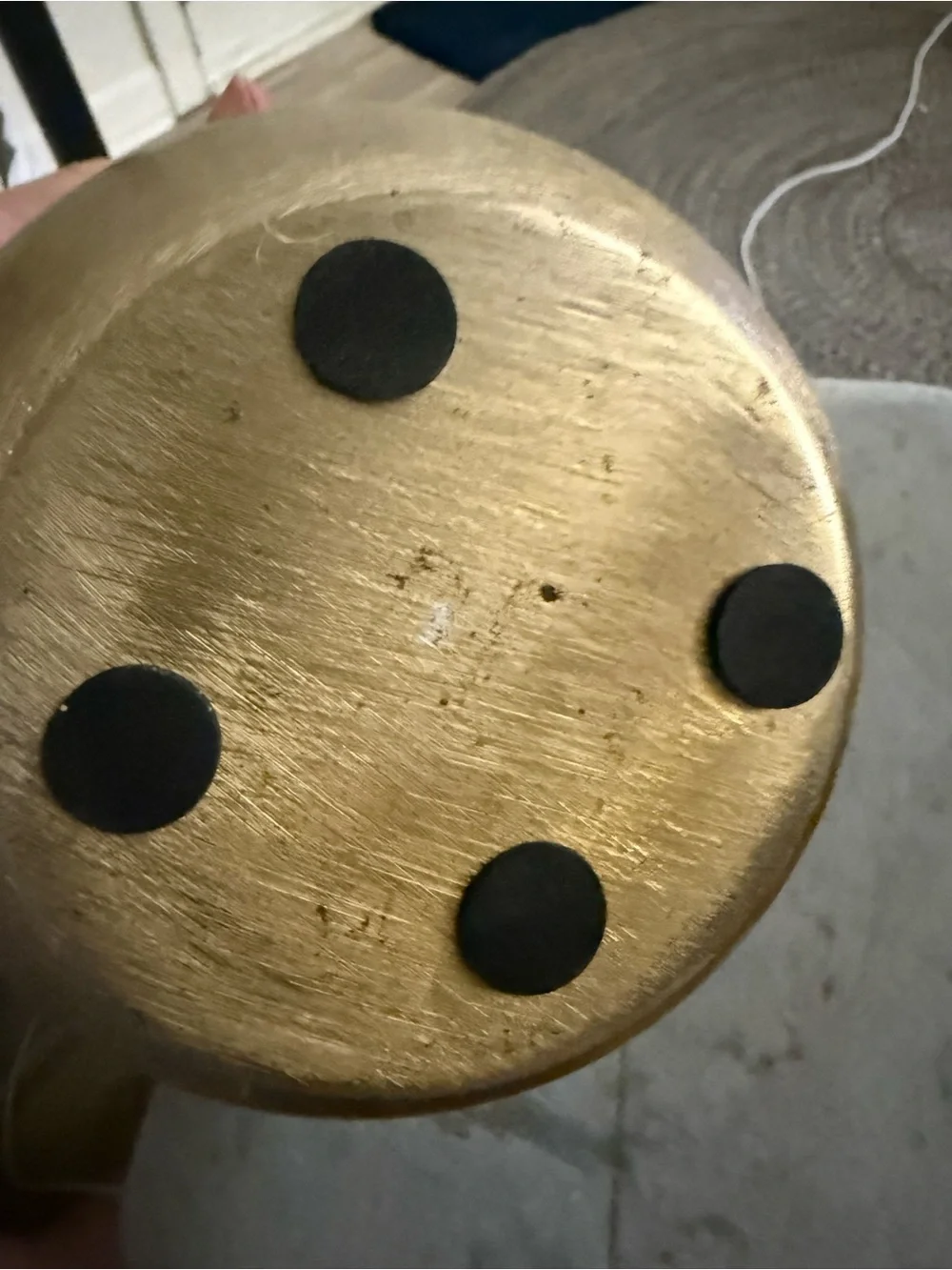 N/A modern round