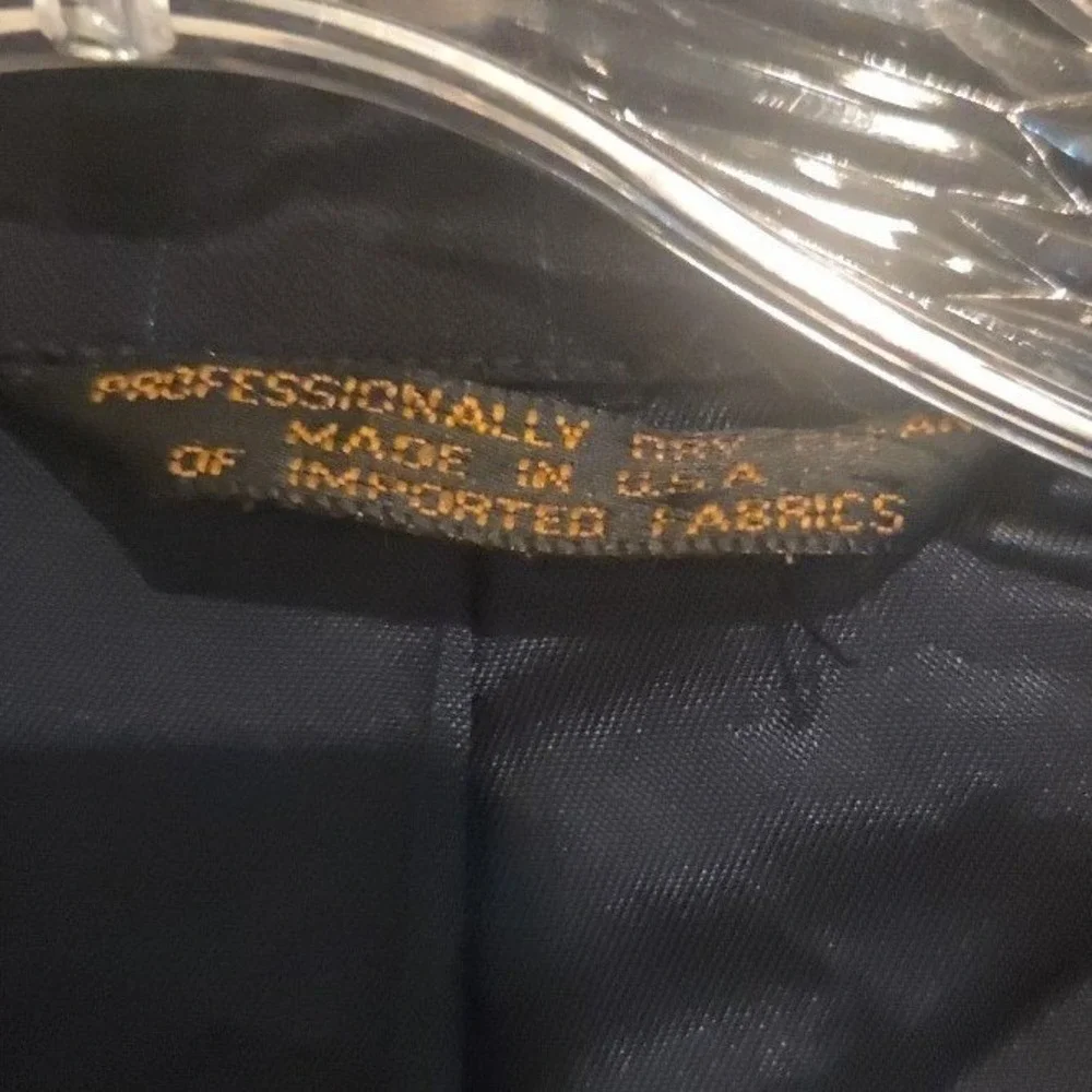Botany 500 Couture Navy Blue Pinstripe Blazer, Men's 42R Sport Coat, Made in USA