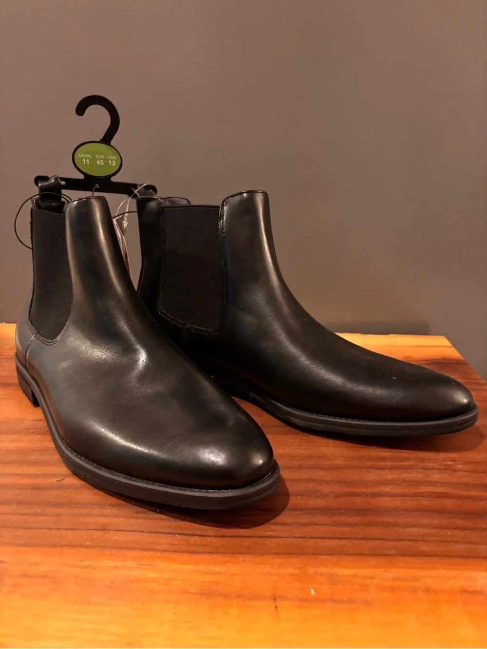 N/A classic black