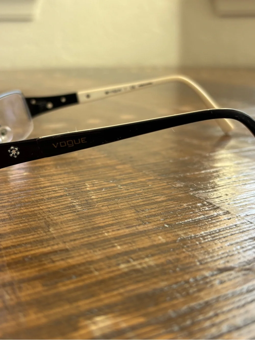 Vogue authentic eyewear
