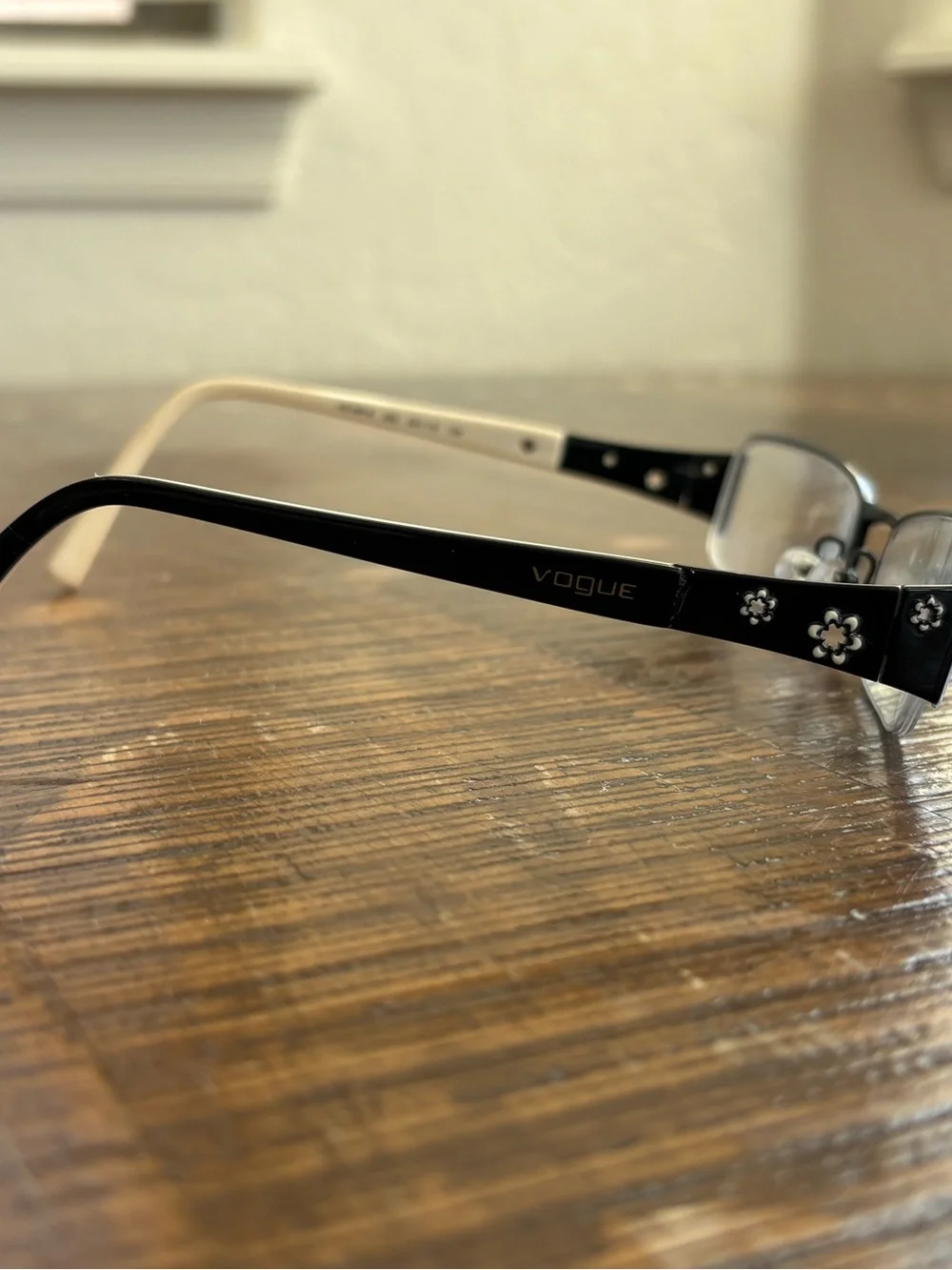 Vogue authentic eyewear