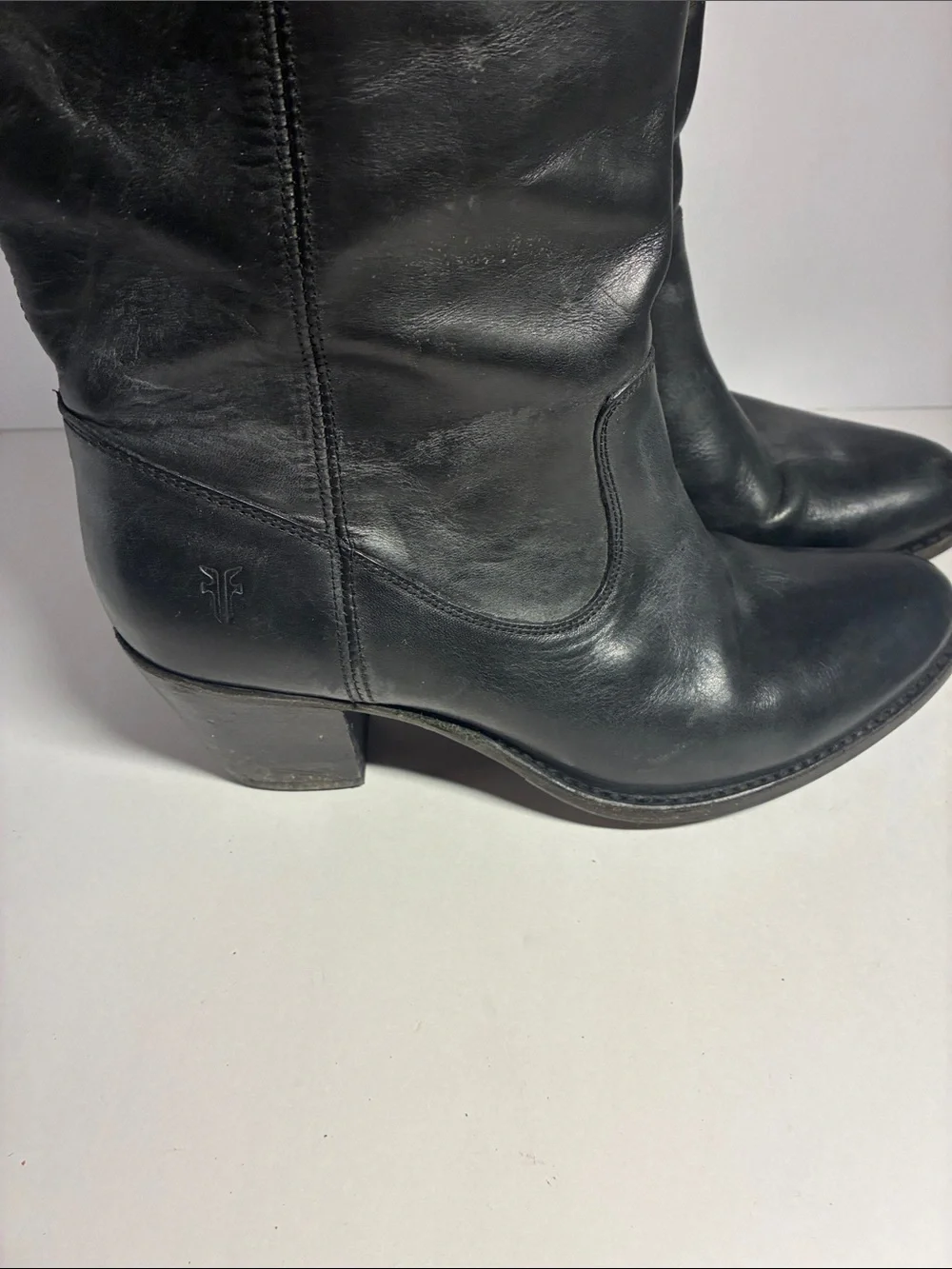 Frye timeless black