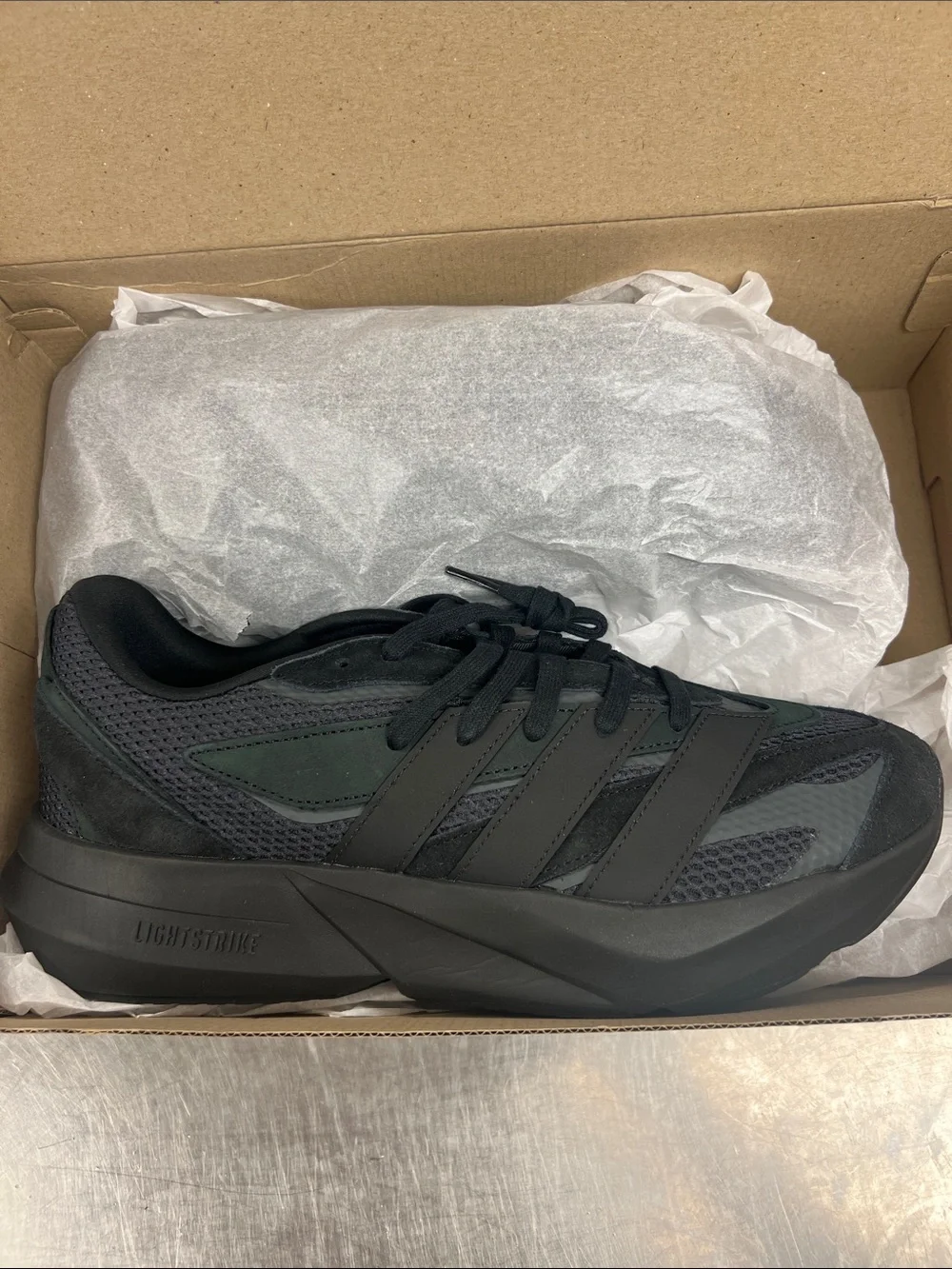 adidas men’s lightblaze