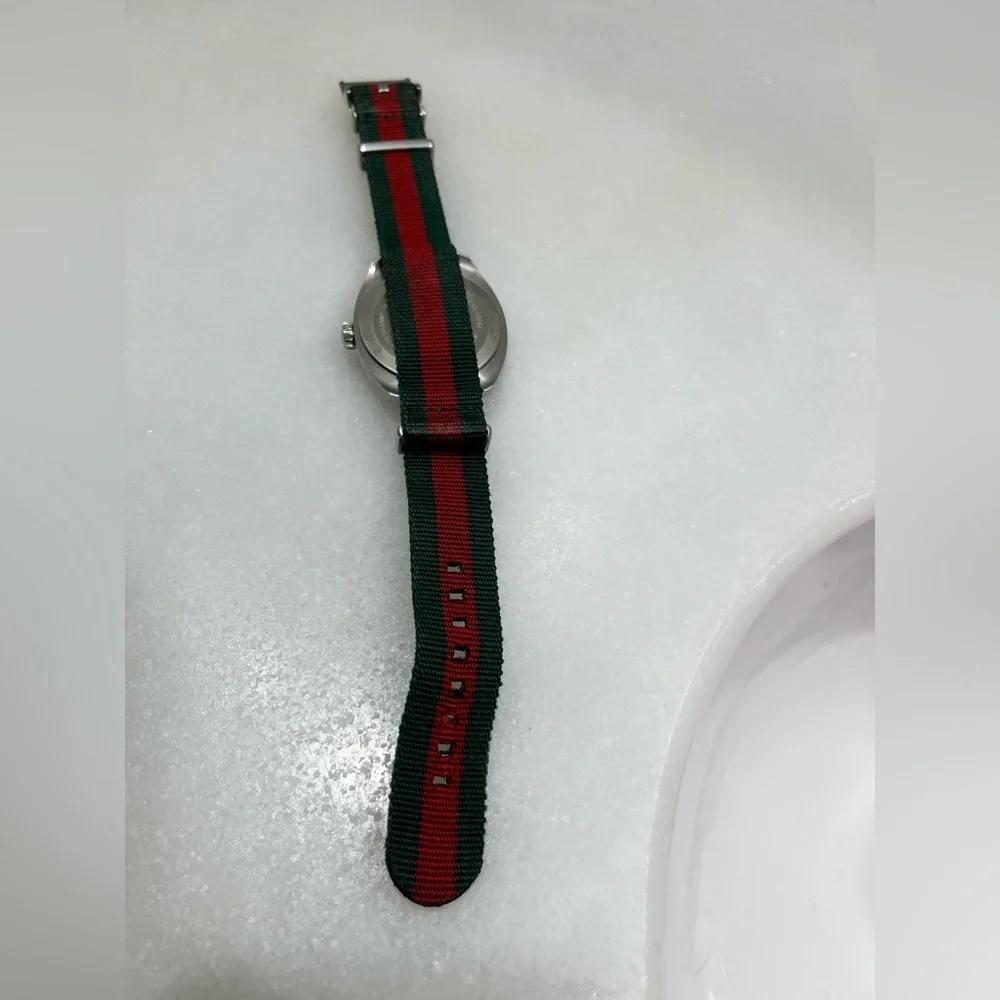 Gucci classic wristwatch