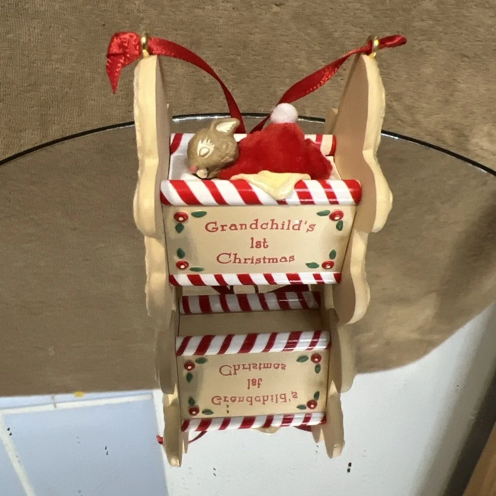 Hallmark Keepsake Tree Ornament‎ 2003 Grandchild's First Christmas Crib Box