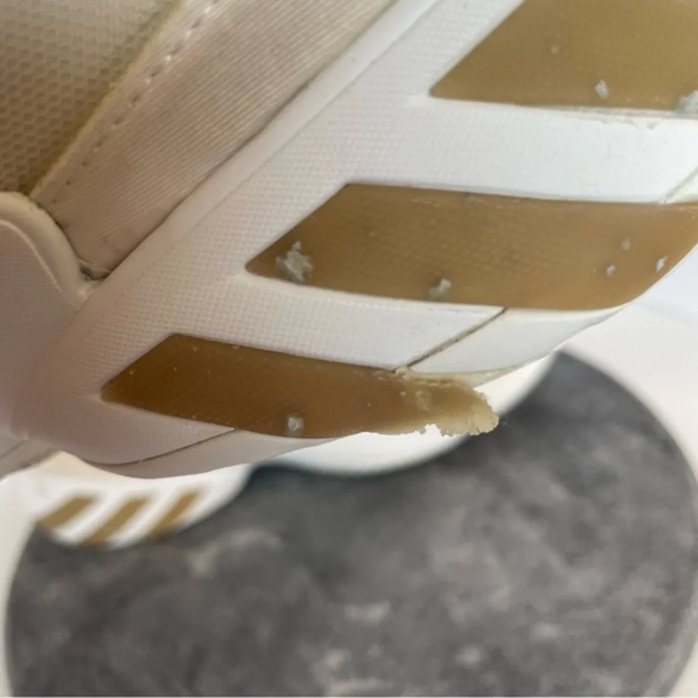 💛 Adidas D.O.N. Issue #2 White Gold Metallic Sneakers