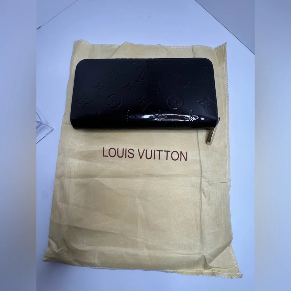 Louis Vuitton louis vuitton