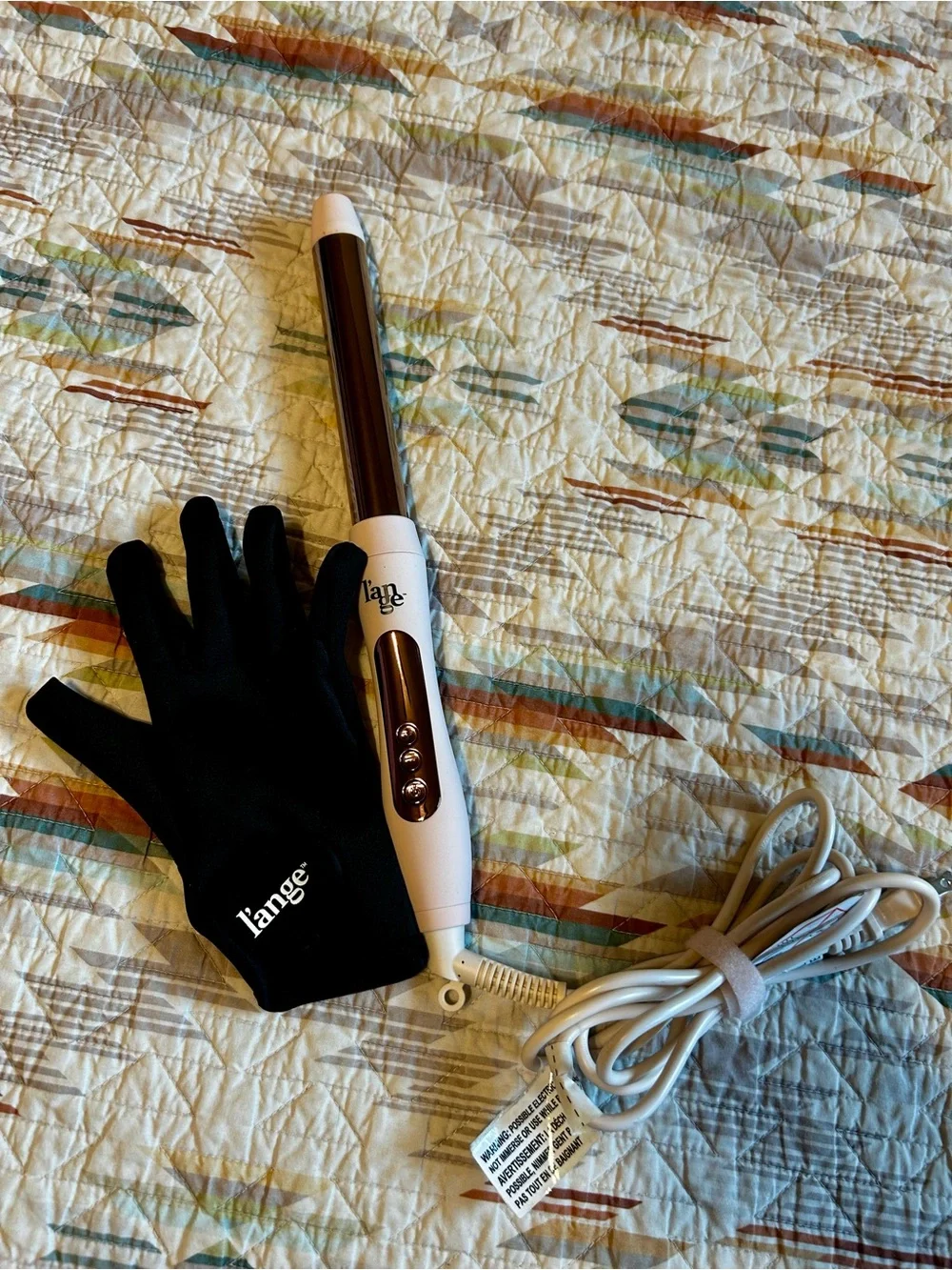 Lange White and Rose Gold Curling Wand with Protective Glove