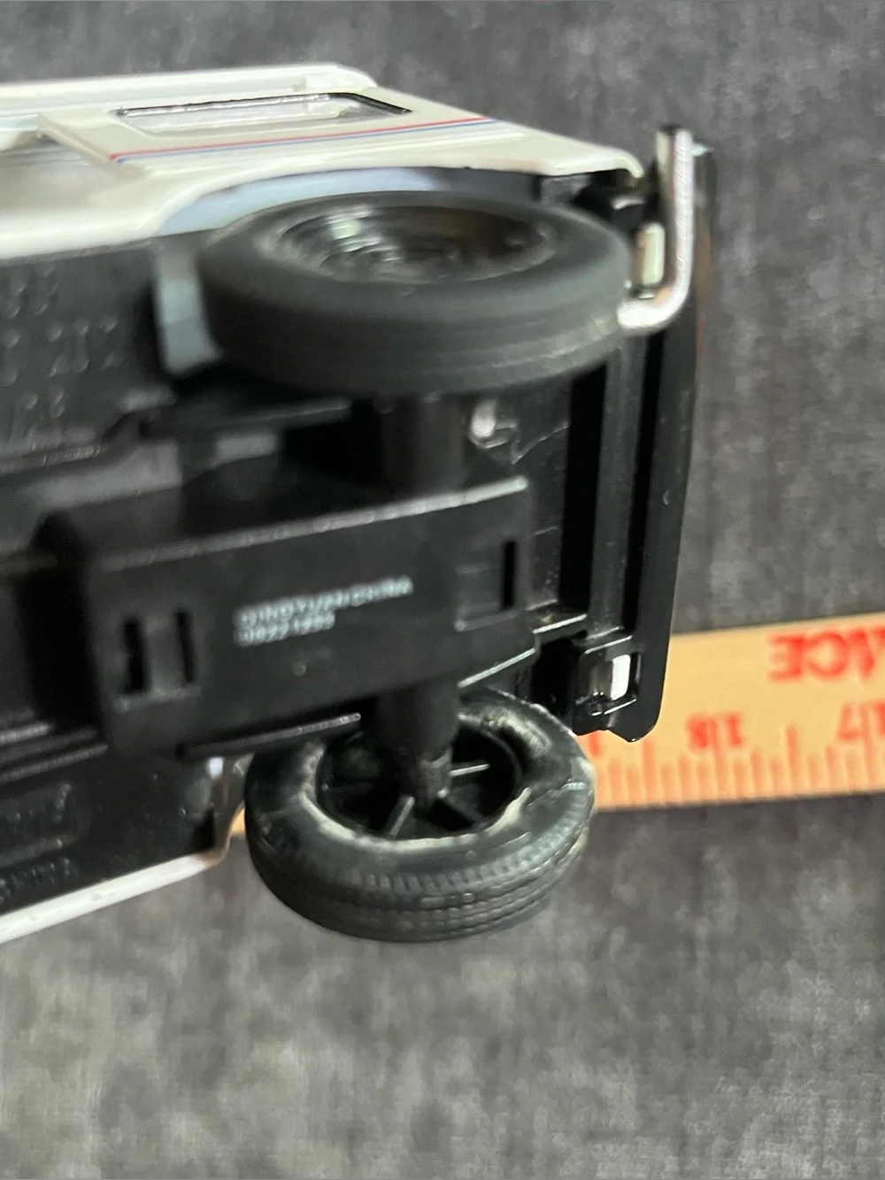 N/A kinsmart usps