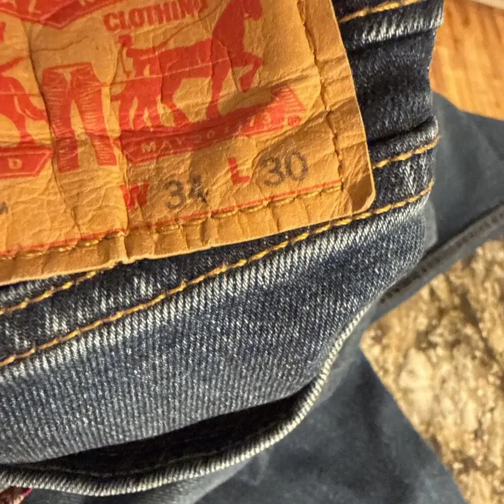 Levis product pair