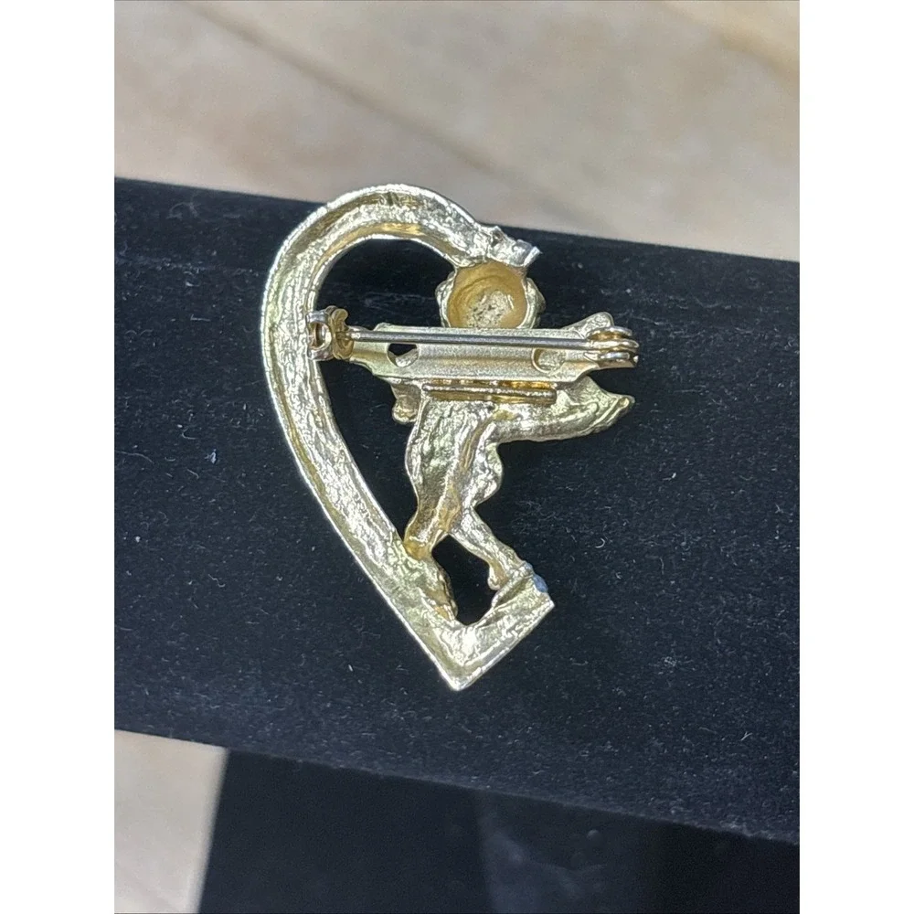 The Unbranded Brand vintage gold
