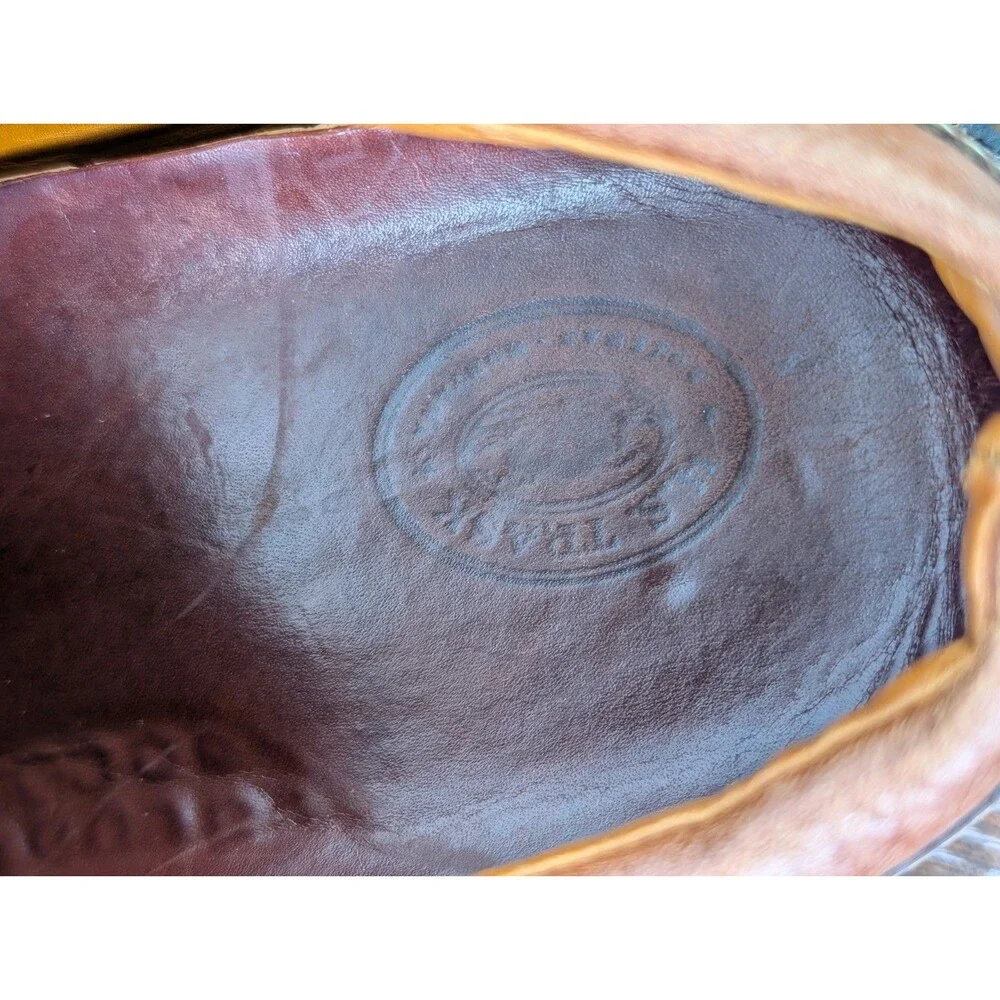 H.S. Trask has scuff