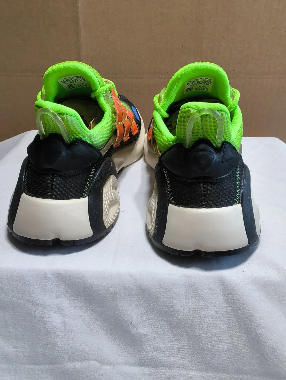 adidas originals lxcon