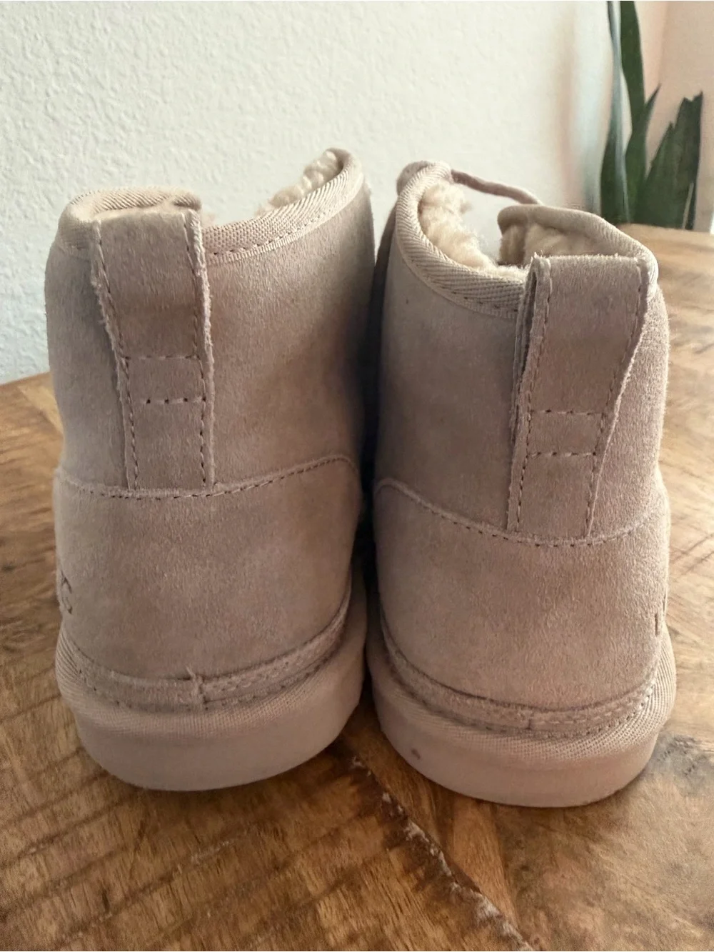 UGG classic neumel