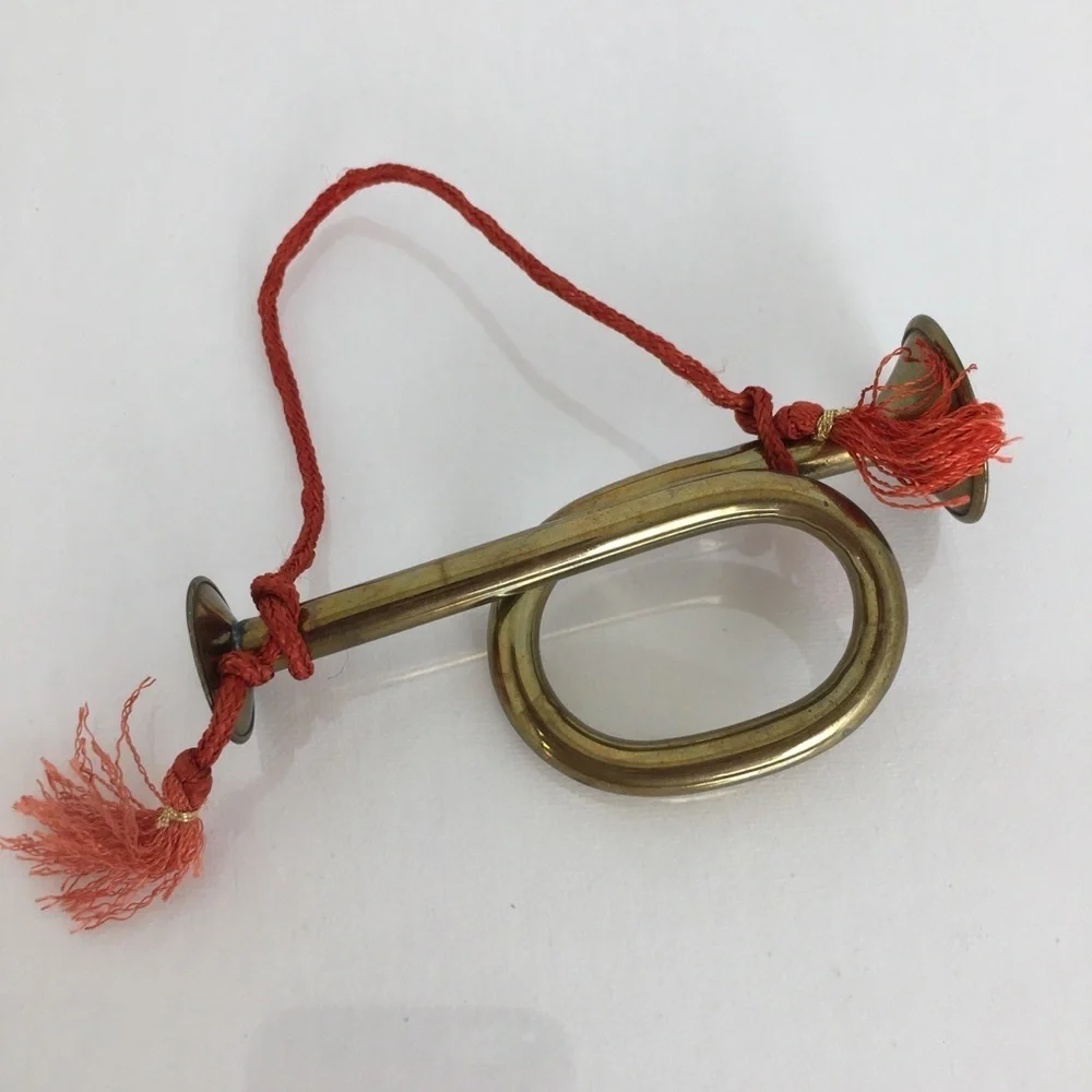 Vintage music brooch