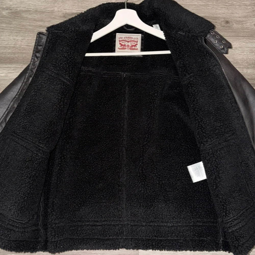 Levis new conditions