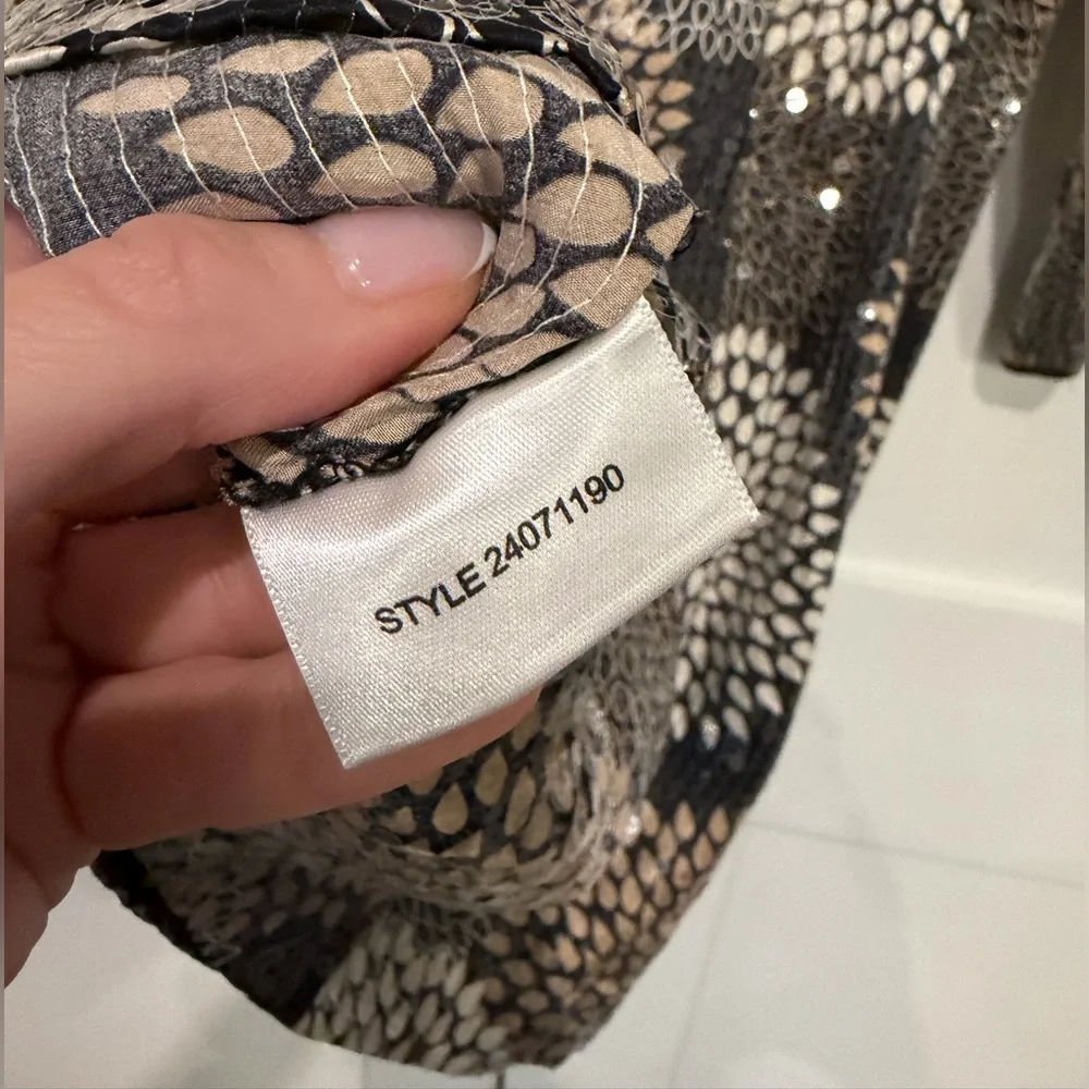TORY BURCH Sequined Silk Dress With Pinhole Detail Size 2 cocktail party luxury
