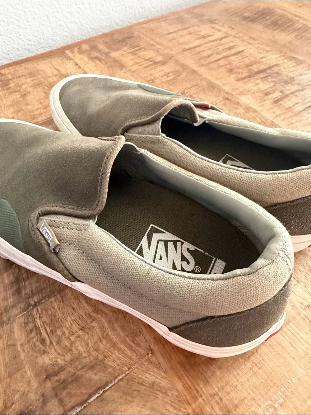 Vans classic slip