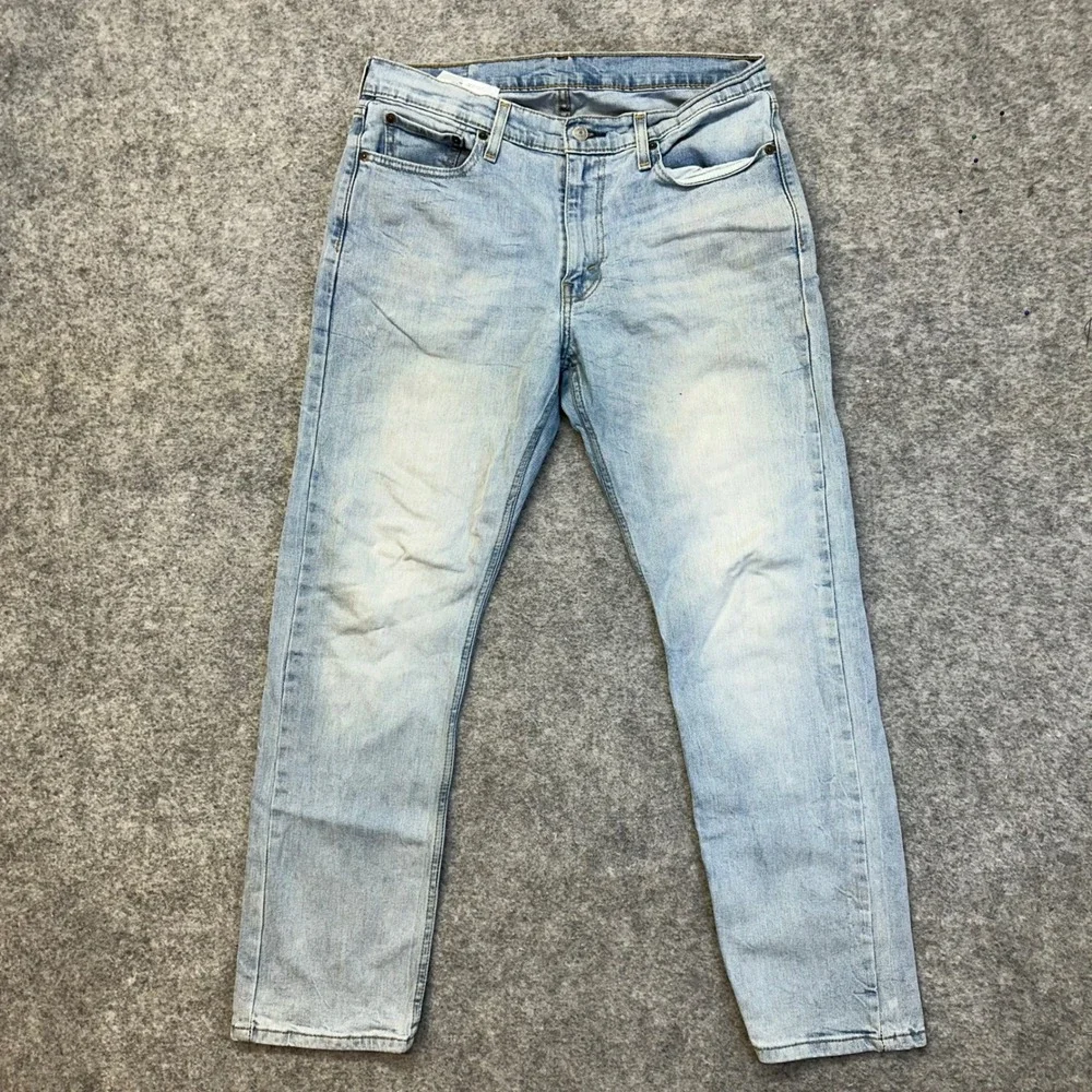Levis lot four
