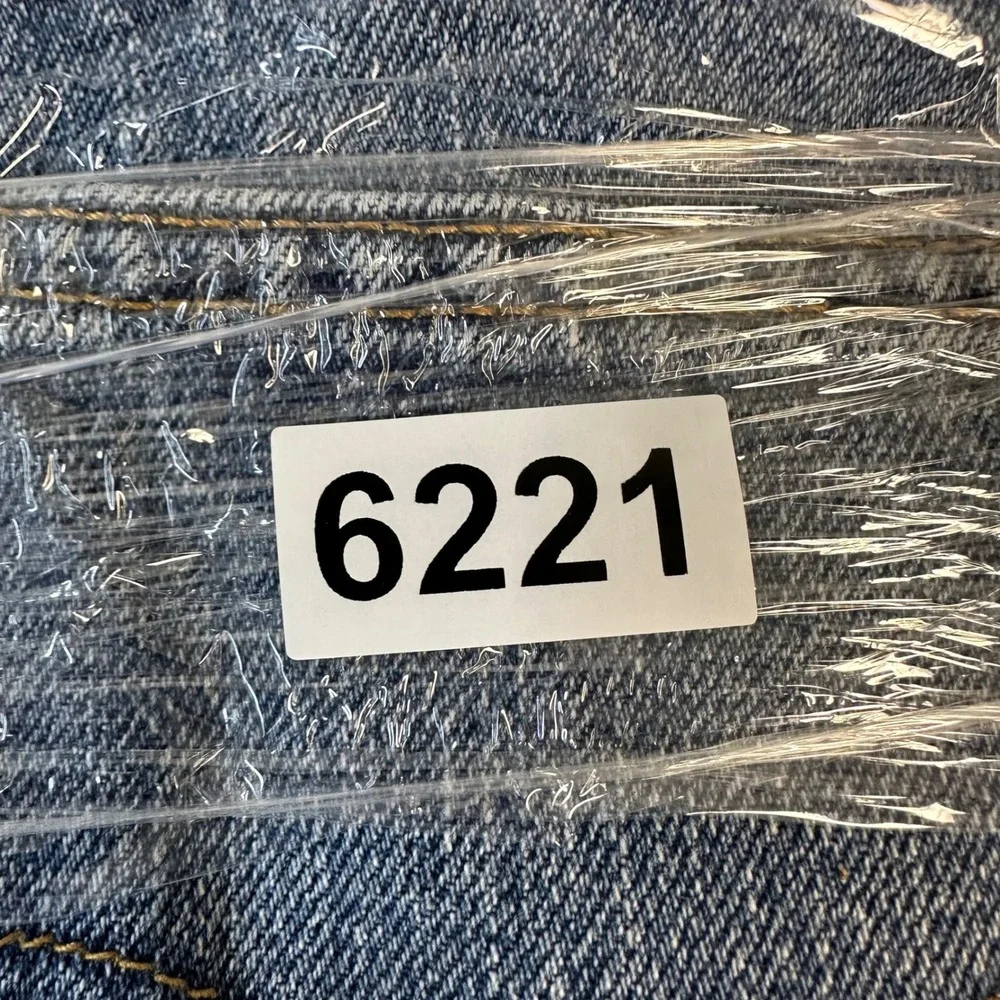 Levis lot four