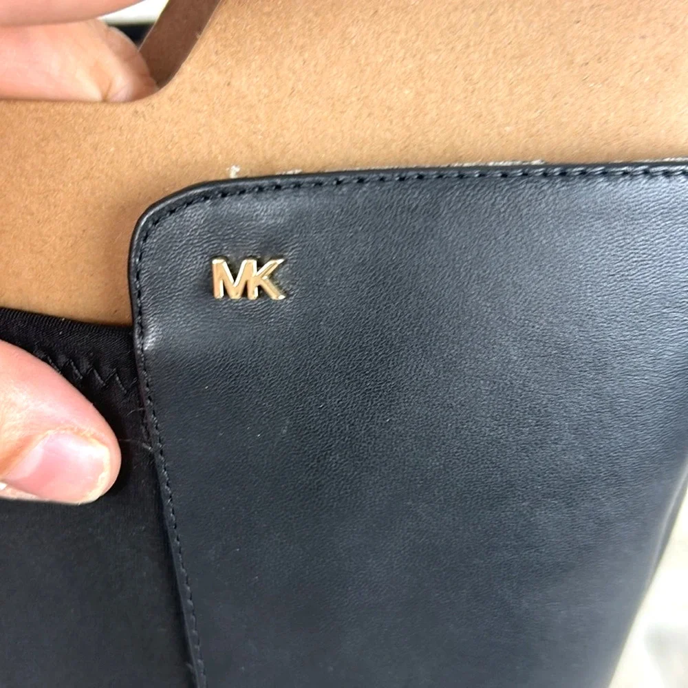 Michael Kors bold timeless