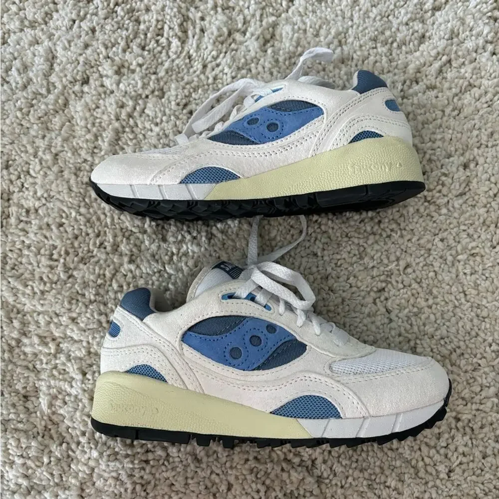 NWOT Saucony Shadow 6000 OG White/Blue Men's Kids Sneakers Size 4