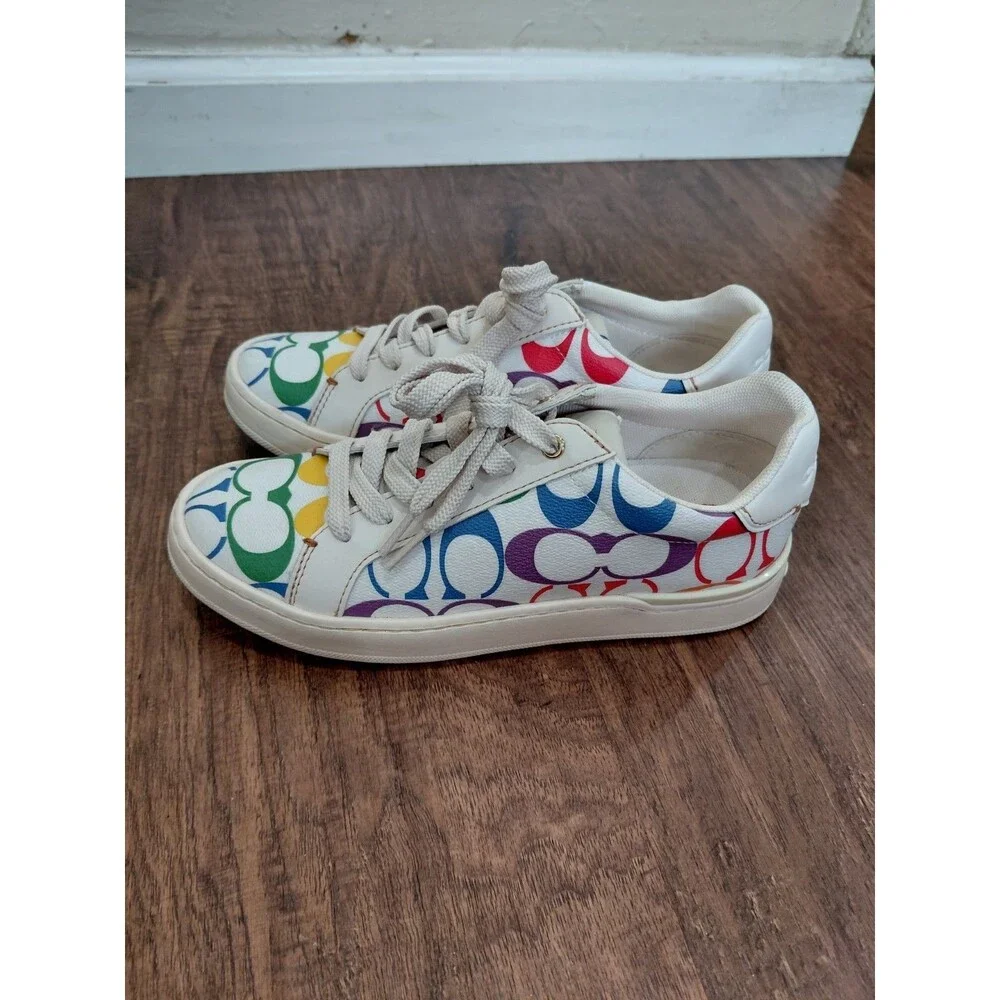 Coach Clip Low Top Sneaker In Rainbow Signature Canvas Women's Size 5.5B