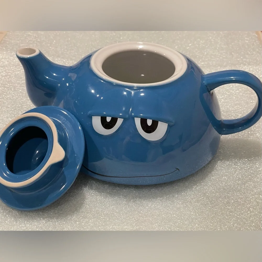 ☀️2/$20 Blue M&Ms World Teapot w Lid | Grumpy Tired Face | No Cup | EUC