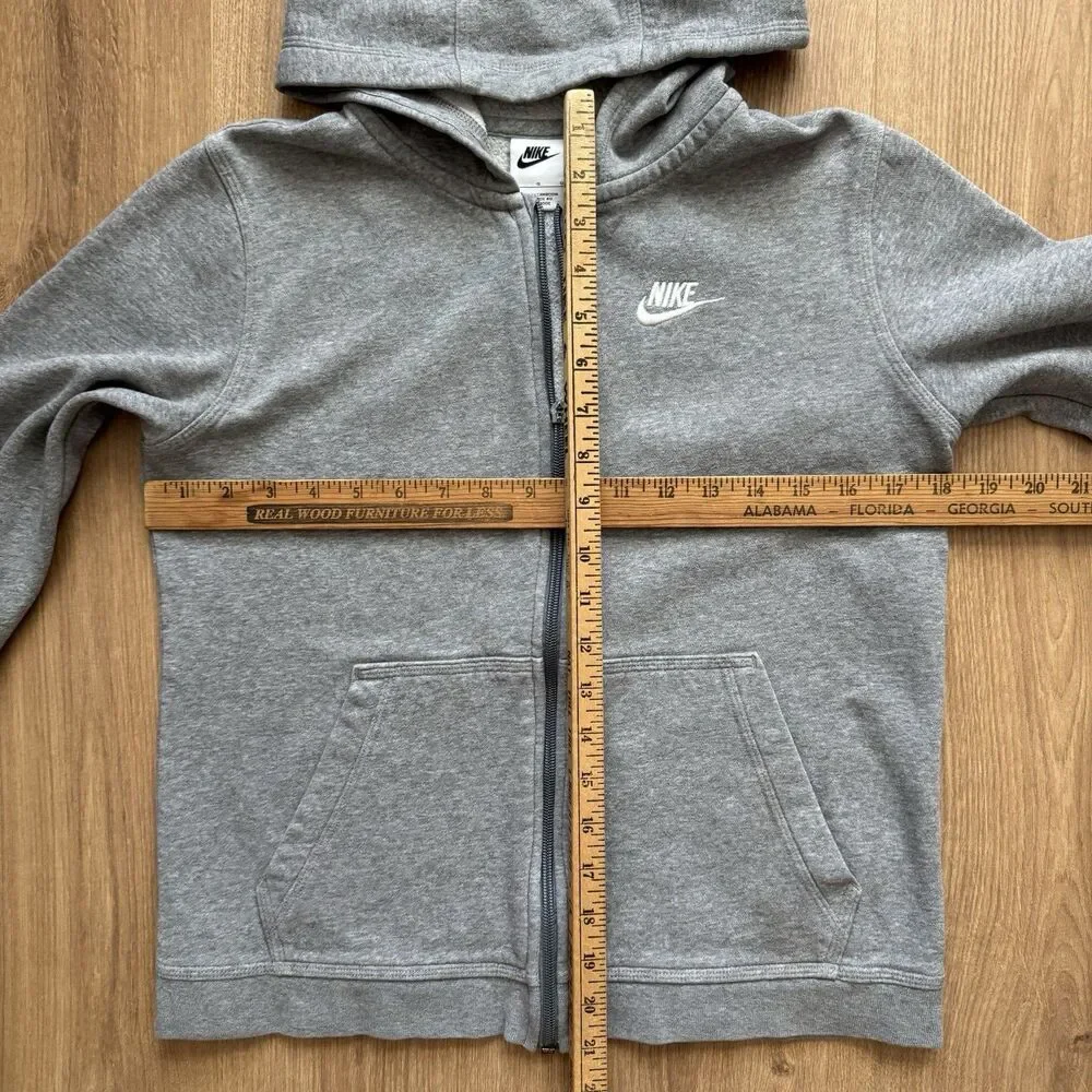 Nike club fleece
