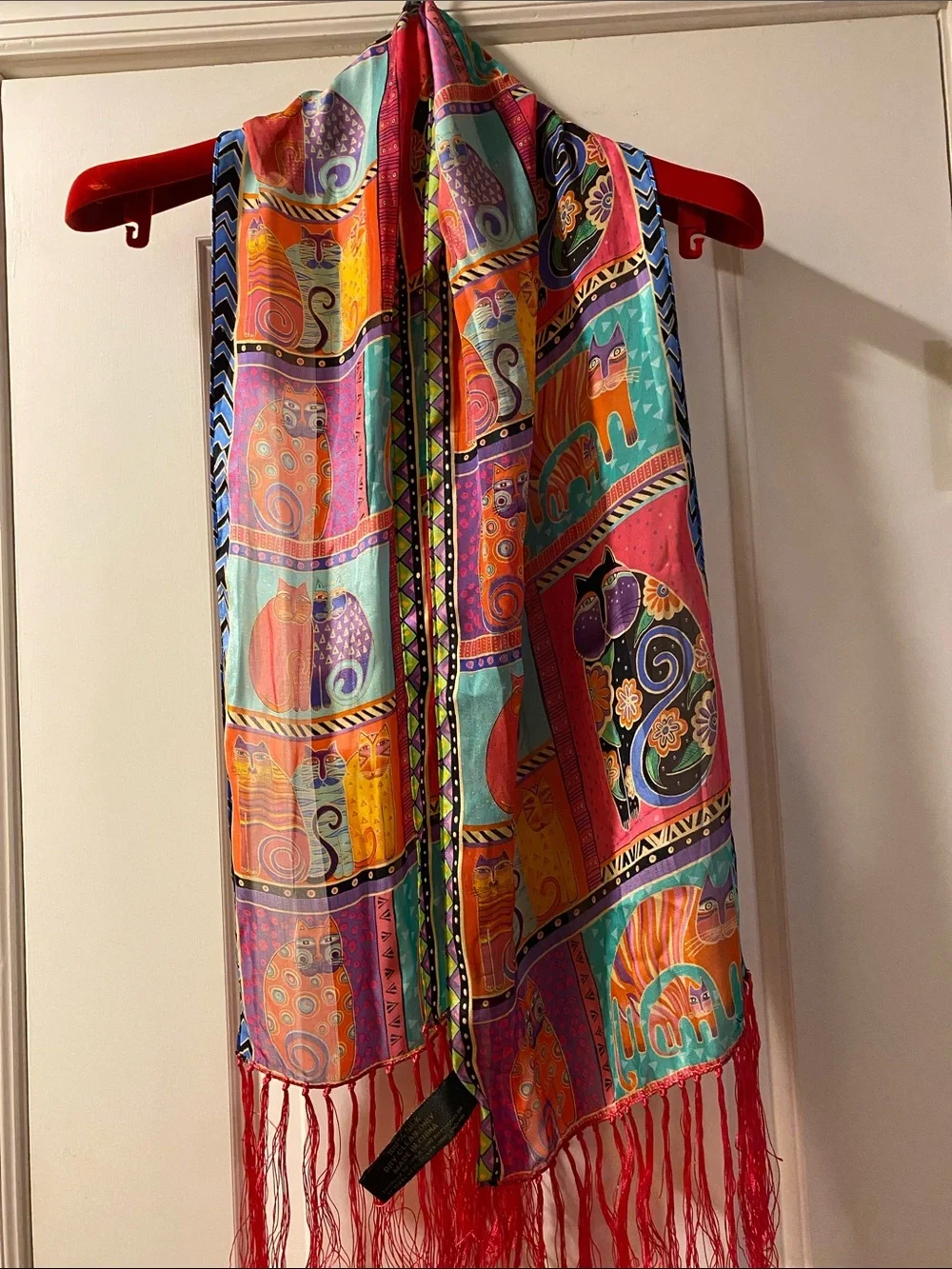 Laurel Burch 💯 silk