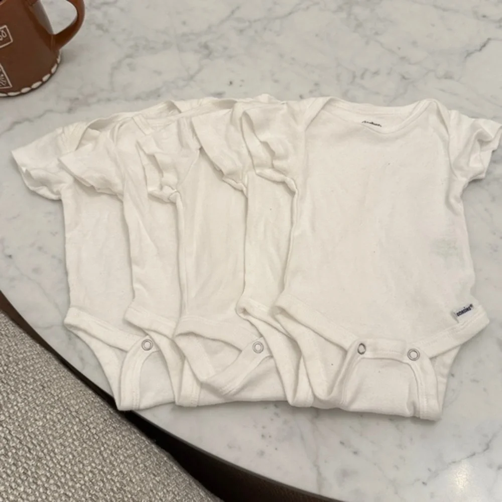 Gerber Baby Onesies 5 Pack Newborn White Short Sleeve Bodysuits 100% Cotton NB