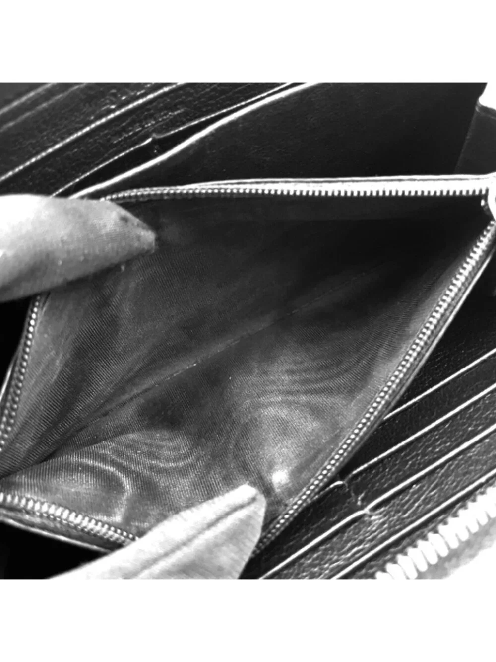 Saint Laurent YSL Logo Bel de Jour Zip Around Leather Black Wallet Gold
