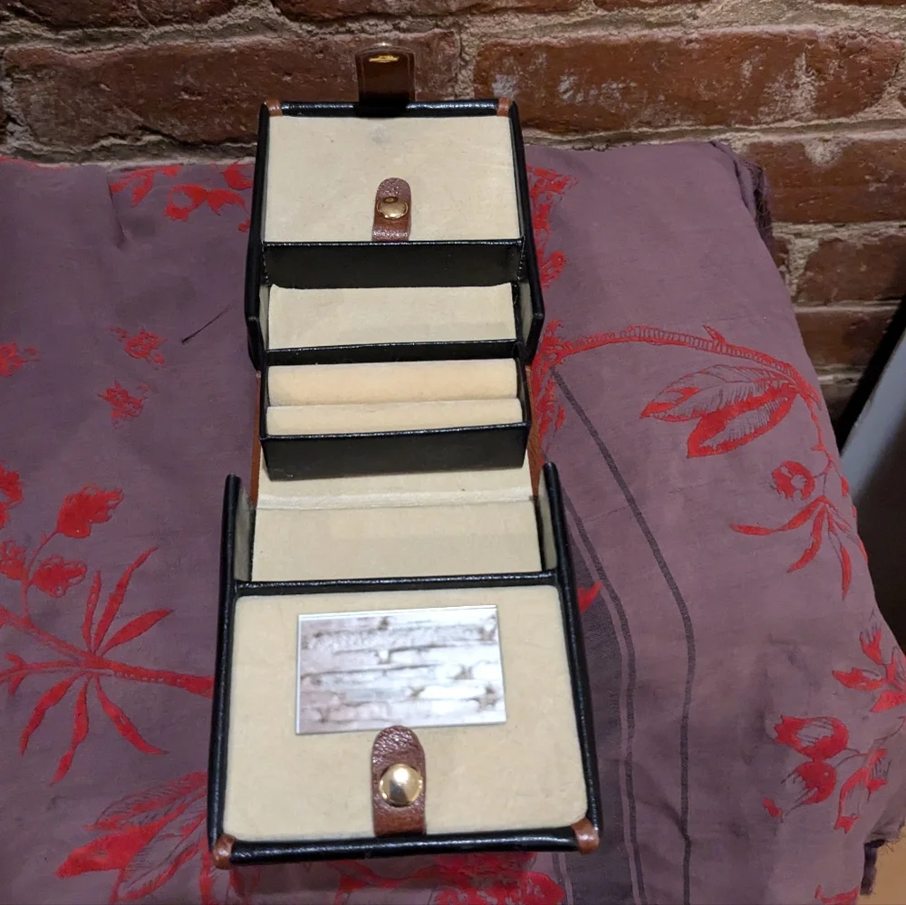Vintage Small Leather Jewelry Travel Case Velvet Organizer Earrings and Rings