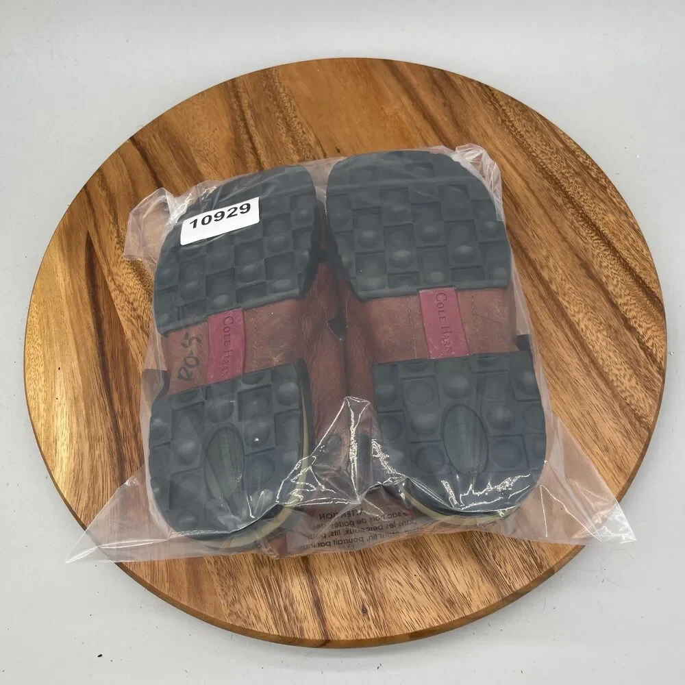 Cole Haan dirt buckle