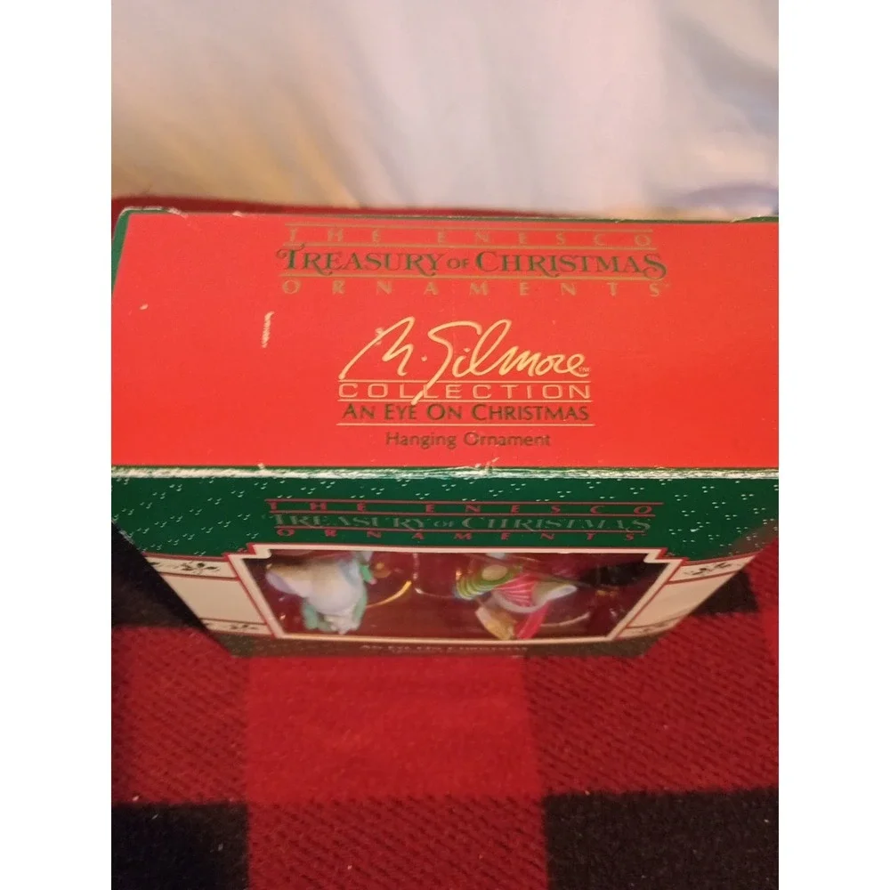 Enesco Ornaments hues tree glass