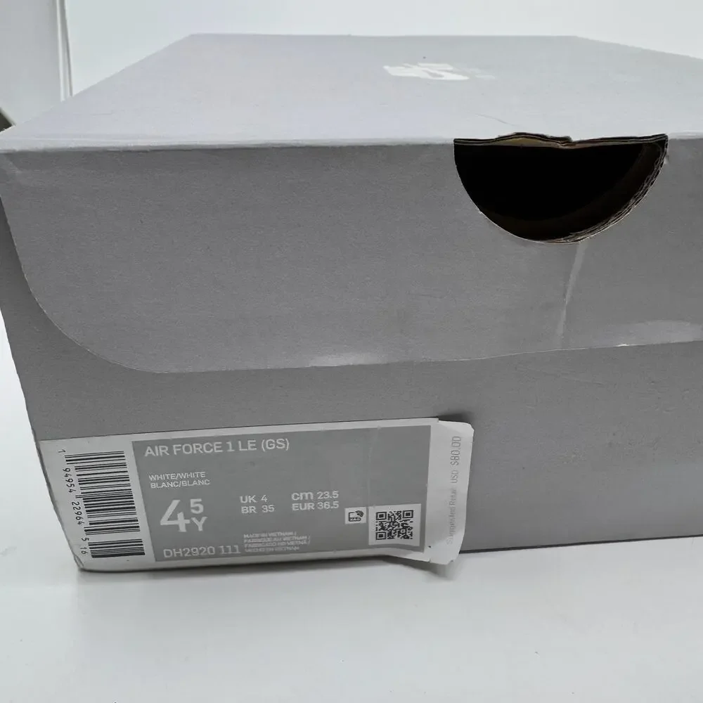 Nike youth air