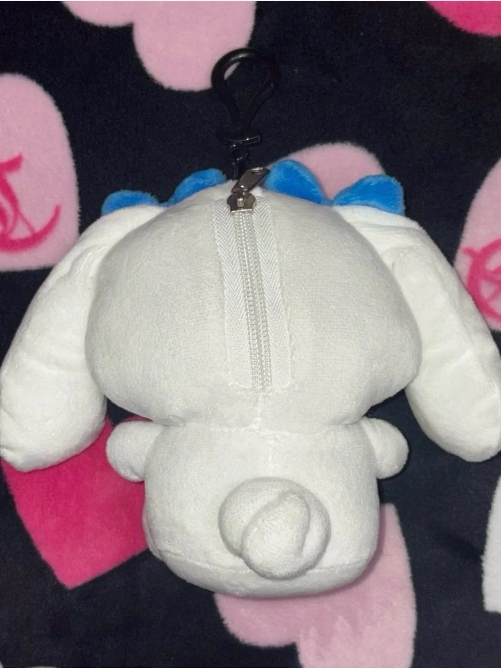 Sanrio zipper back