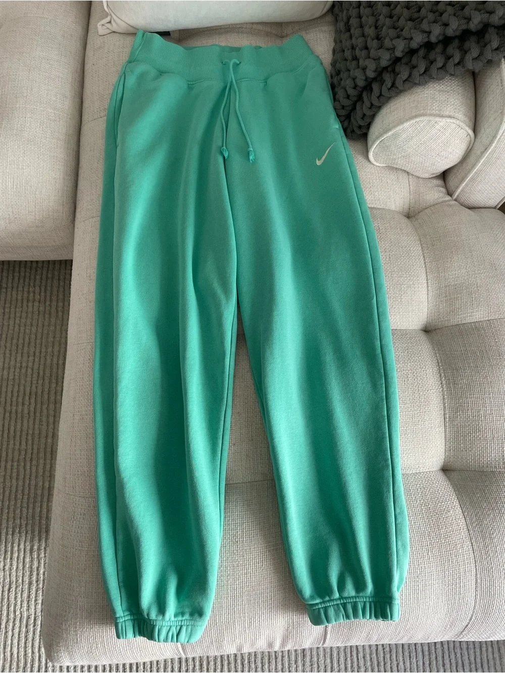 Nike grounded style