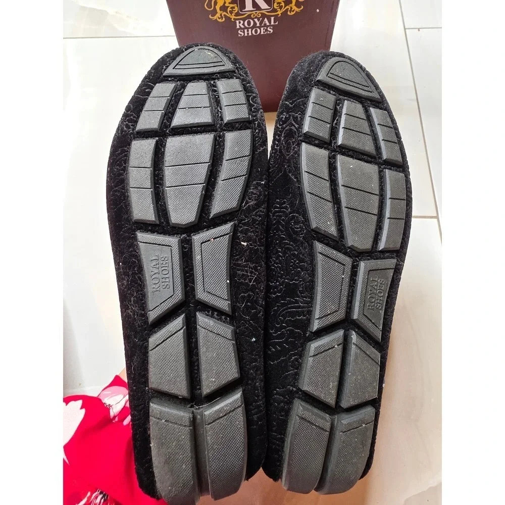 Royal Shoes royal shoes