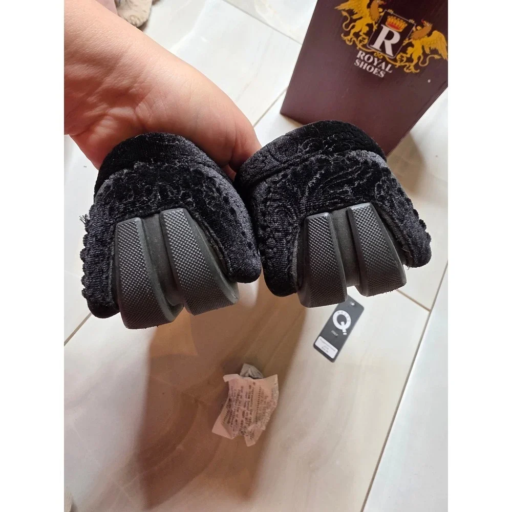Royal Shoes royal shoes