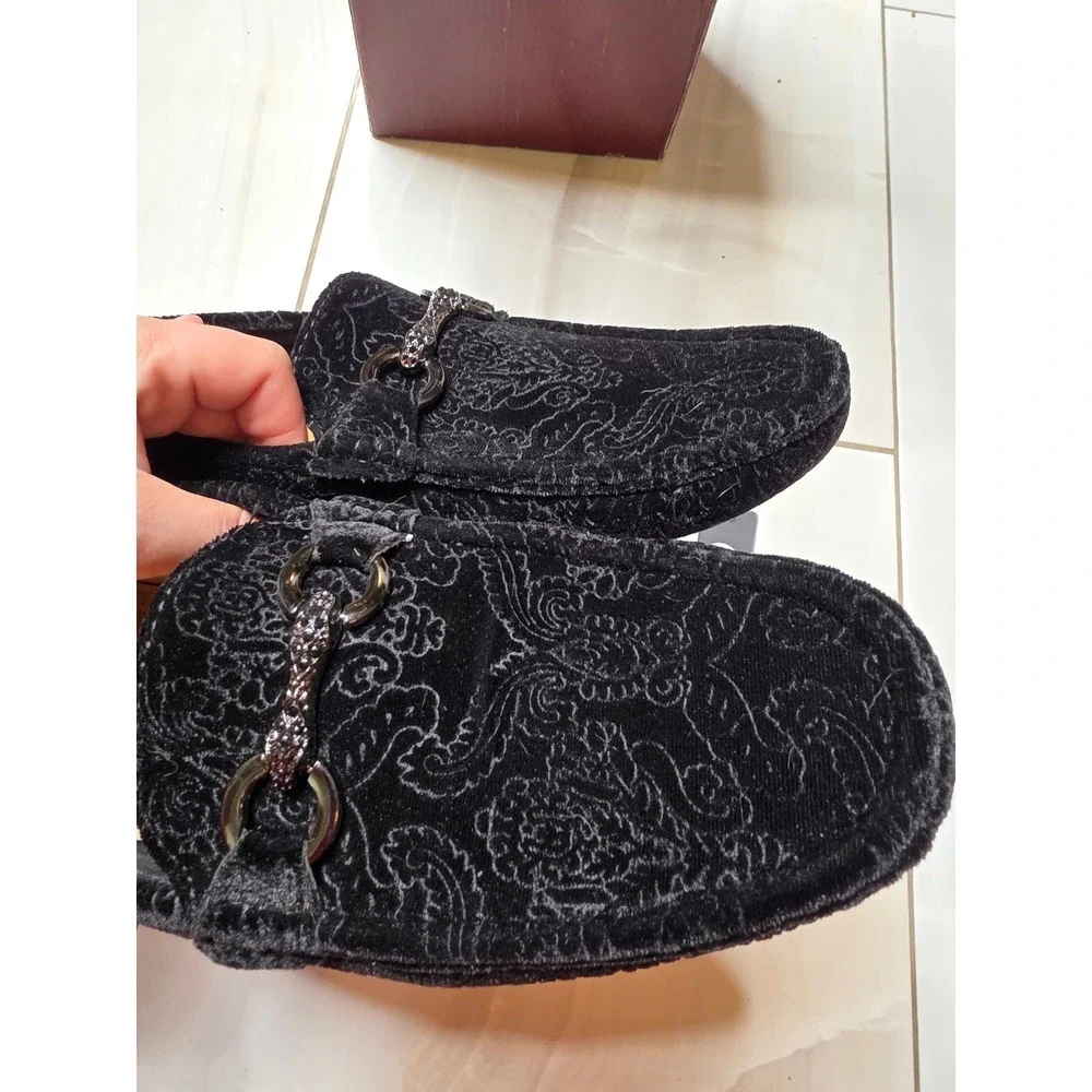 Royal Shoes royal shoes