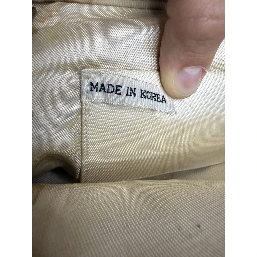 The Unbranded Brand vintage shimmery