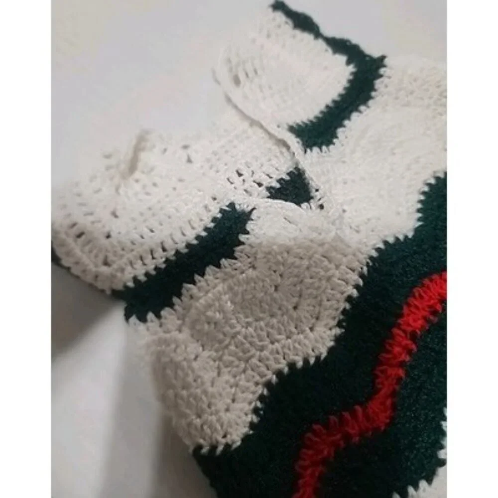 Handmade this crocheted