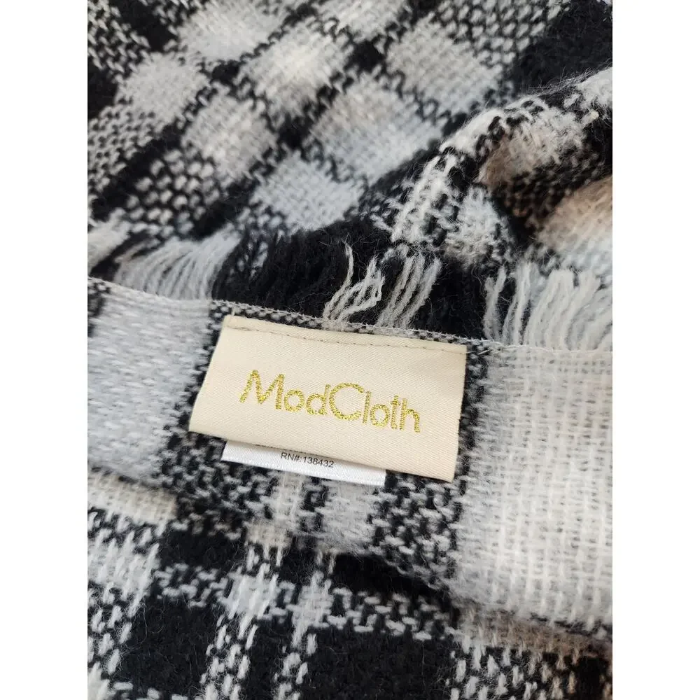 Modcloth scarf white