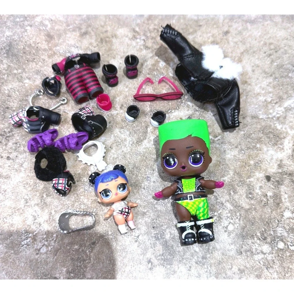 LOL‎ Surprise Dolls Lot OMG and Tot With Clothes Accessories Y2K Punk Style